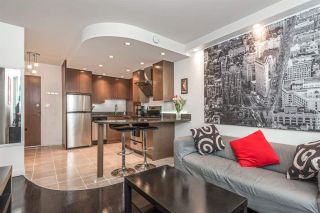 Photo 1: 1204 1250 BURNABY Street in Vancouver: West End VW Condo for sale in "THE HORIZON" (Vancouver West)  : MLS®# R2425959