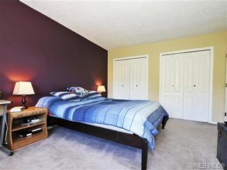 Photo 8: 2595 Wilcox Terr in VICTORIA: CS Tanner House for sale (Central Saanich)  : MLS®# 742349