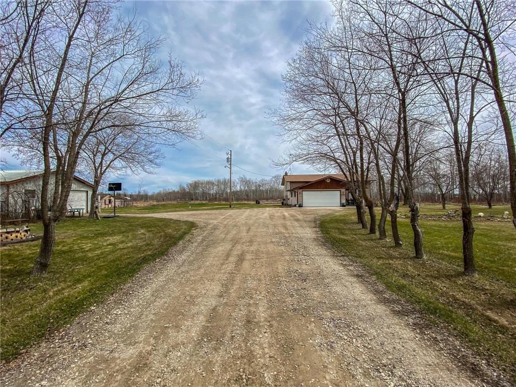 Main Photo: 31143 Rd 37E Road in Steinbach: Residential for sale (R16)  : MLS®# 202009383