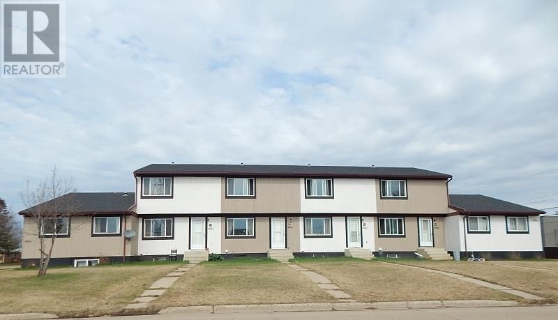 Main Photo: 9806 to 9816 103rd Avenue in High Level: Multi-family for sale : MLS®# A2015518