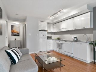 Photo 11: 1207 668 CITADEL Parade in Vancouver: Downtown VW Condo for sale in "Spectrum 2" (Vancouver West)  : MLS®# R2736555