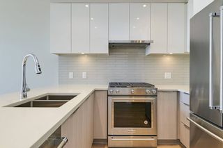Photo 7: : Vancouver Townhouse for rent : MLS®# AR132