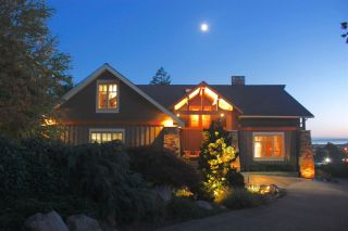 Photo 1: 5575 FAIRLIGHT Crescent in Delta: Sunshine Hills Woods House for sale in "Sunshine Hills Panorama Ridge" (N. Delta)  : MLS®# R2029223