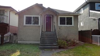 Photo 1: 2748 GRANT Street in Vancouver: Renfrew VE House for sale (Vancouver East)  : MLS®# R2504543