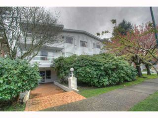Photo 3: # 301 1790 W 11TH AV in Vancouver: Fairview VW Condo for sale (Vancouver West)  : MLS®# V819524