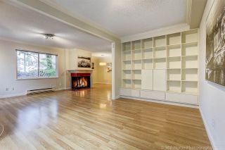 Photo 1: 3402 COPELAND Avenue in Vancouver: Champlain Heights Townhouse for sale in "COPELAND" (Vancouver East)  : MLS®# R2242986