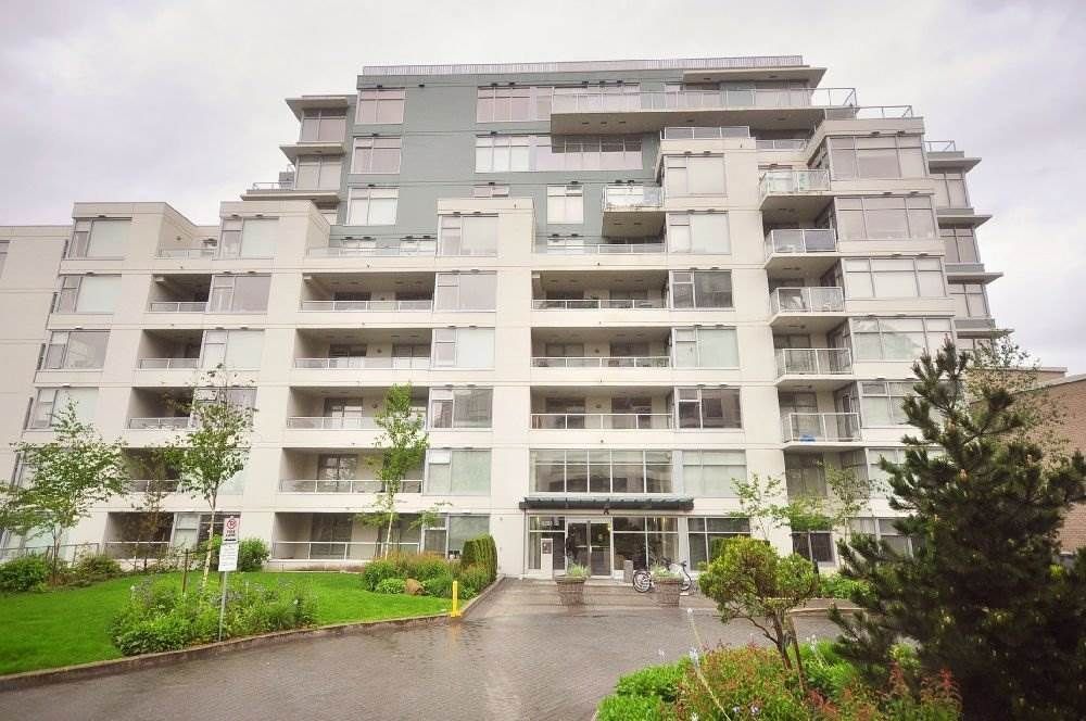 Main Photo: 309 9298 UNIVERSITY CRESCENT in Burnaby: Simon Fraser Univer. Condo for sale (Burnaby North)  : MLS®# R2173373