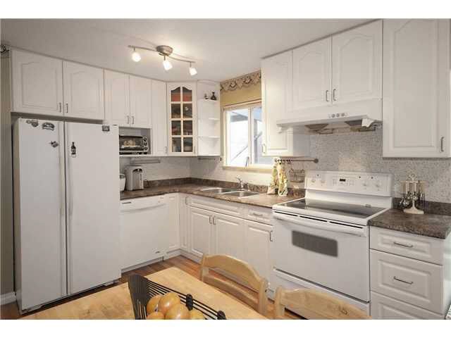Photo 2: Photos: 2547 BURIAN Drive in Coquitlam: Coquitlam East 1/2 Duplex for sale : MLS®# V1119214