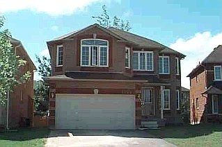 Main Photo: 1595 SEGUIN SQ in PICKERING: Freehold for sale