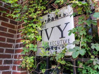 Photo 9: 407 1273 MARINE Drive in North Vancouver: Norgate Condo for sale in "THE IVY" : MLS®# R2282242