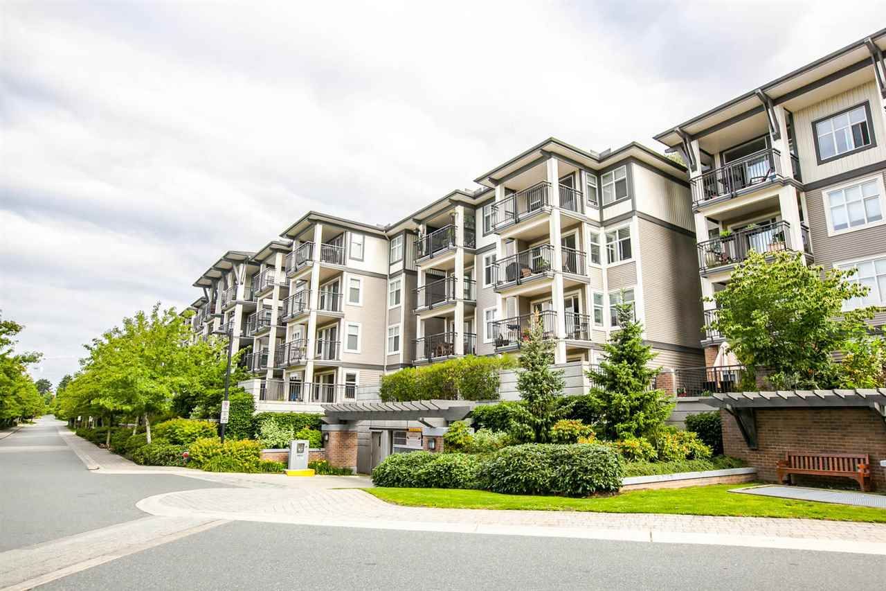 Photo 17: Photos: 319 4833 BRENTWOOD Drive in Burnaby: Brentwood Park Condo for sale in "BRENTWOOD GATE" (Burnaby North)  : MLS®# R2087500