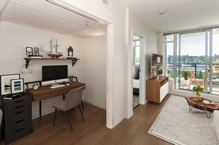 Photo 5: 802 89 W 2ND Avenue in Vancouver: False Creek Condo for sale in "Pinnacle Living" (Vancouver West)  : MLS®# R2724974