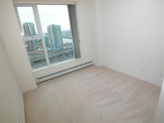 Photo 7: 2007 1009 EXPO Boulevard in Vancouver: Downtown VW Condo for sale in "LANDMARK 33S" (Vancouver West)  : MLS®# V705605