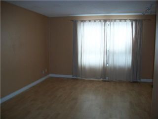 Photo 2: 3727 44 Avenue NE in CALGARY: Whitehorn Residential Detached Single Family for sale (Calgary)  : MLS®# C3432362