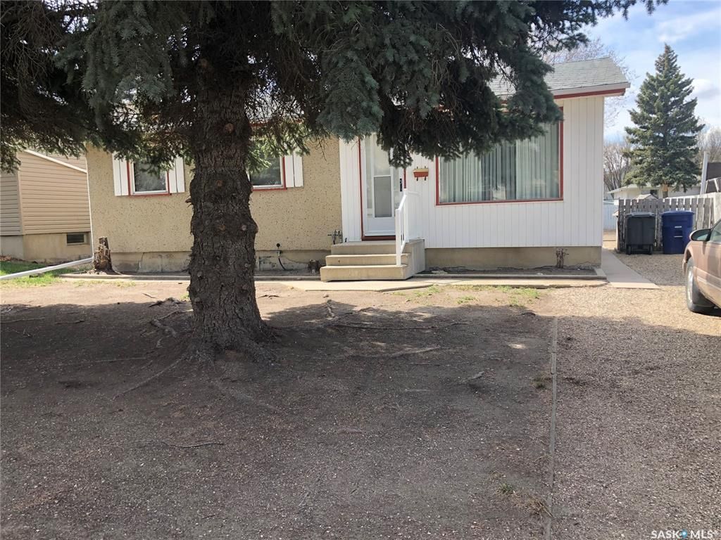 Main Photo: 1333 W Avenue North in Saskatoon: Westview Heights Residential for sale : MLS®# SK906570