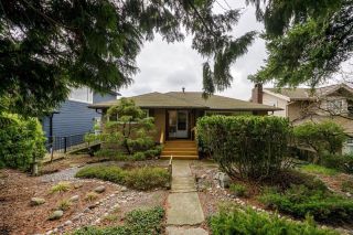 Photo 1: 4594 PORTLAND Street in Burnaby: South Slope House for sale (Burnaby South)  : MLS®# R2841752