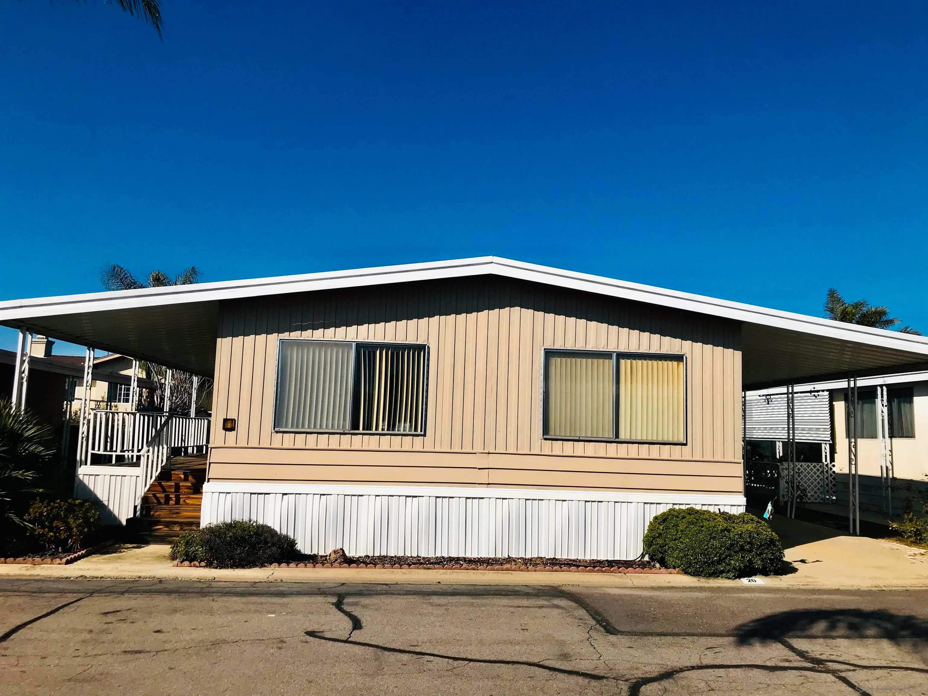 Main Photo: RAMONA Manufactured Home for sale : 2 bedrooms : 1212 H Street #20