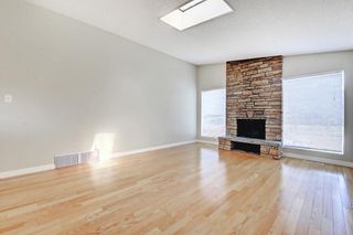 Photo 8: 6611 LAKEVIEW Drive SW in Calgary: Lakeview House for sale : MLS®# C4183070