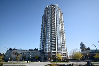 Photo 1: 904 7328 ARCOLA Street in Burnaby: Highgate Condo for sale in "Esprit 1" (Burnaby South)  : MLS®# R2527920