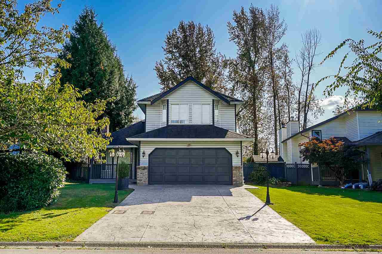 Main Photo: 15338 111 Avenue in Surrey: Fraser Heights House for sale (North Surrey)  : MLS®# R2421927