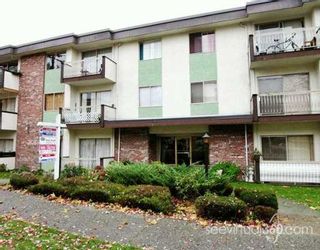 Photo 8: 610 3RD Ave in New Westminster: Uptown NW Condo for sale in "Jae Mar Court" : MLS®# V620934