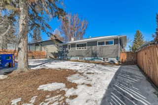 Photo 33: 7 Manor Road SW in Calgary: Meadowlark Park Detached for sale : MLS®# A2033424