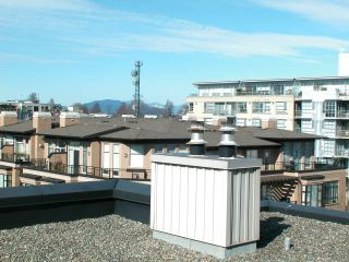 Photo 9: 406 2768 CRANBERRY Drive in Vancouver: Kitsilano Condo for sale in "ZYDECO" (Vancouver West)  : MLS®# V756187