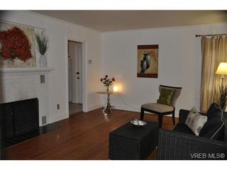 Photo 10: 920 Tulip Ave in VICTORIA: SW Marigold House for sale (Saanich West)  : MLS®# 689655