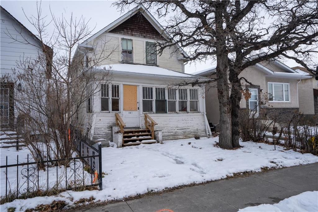 Main Photo: 361 Parkview Street in Winnipeg: St James Residential for sale (5E)  : MLS®# 202227482