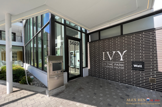 Photo 2: Luxury Like New 2Br Condo w A/C @Ivy on The Park UBC Vancouver (AR219)