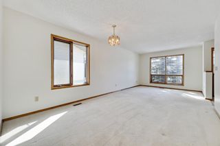 Photo 5: 44 Shawfield Way SW in Calgary: Shawnessy Detached for sale : MLS®# A1190925