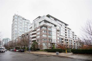 Photo 1: TH103 1288 MARINASIDE CRESCENT in Vancouver: Yaletown Townhouse for sale (Vancouver West)  : MLS®# R2229944