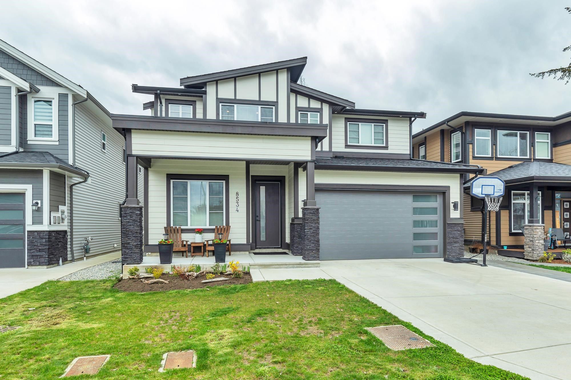 Main Photo: 8534 LEGACE Drive in Mission: Mission BC House for sale : MLS®# R2674829