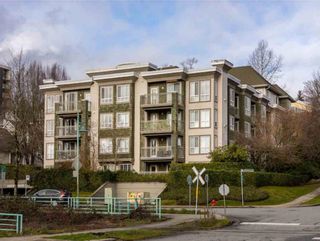 Photo 1: 407 8495 JELLICOE Street in Vancouver: South Marine Condo for sale (Vancouver East)  : MLS®# R2670073