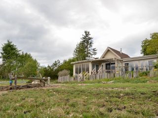 Photo 1: 5492 Deep Bay Dr in BOWSER: PQ Bowser/Deep Bay House for sale (Parksville/Qualicum)  : MLS®# 779195