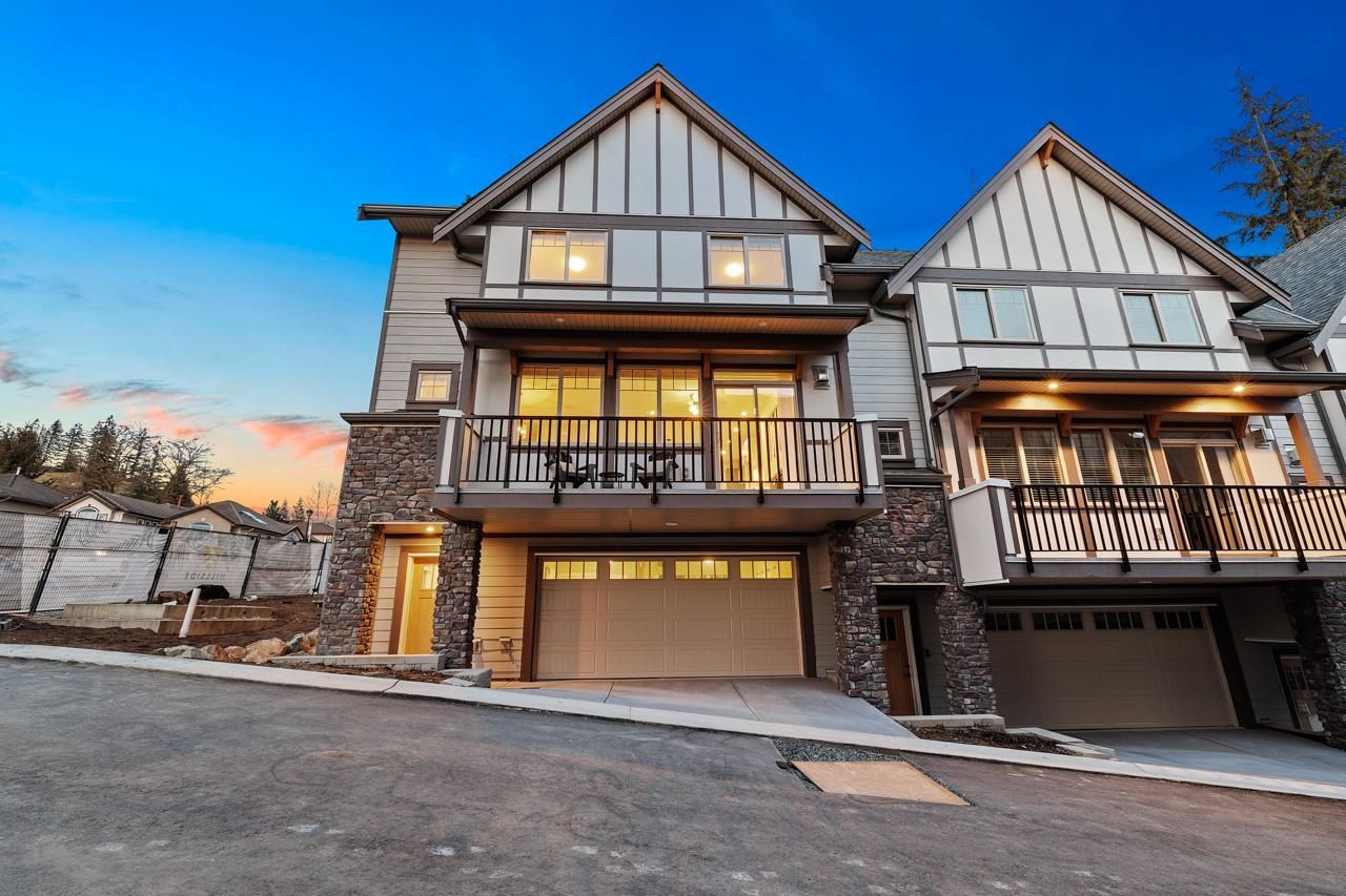 Main Photo: 5 23710 133 Avenue in Maple Ridge: Silver Valley Townhouse for sale : MLS®# R2758586