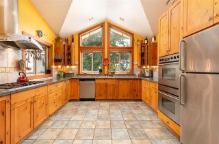 Photo 5: 8349 NEEDLES Drive in Whistler: Alpine Meadows House for sale in "ALPINE MEADOWS" : MLS®# R2328390