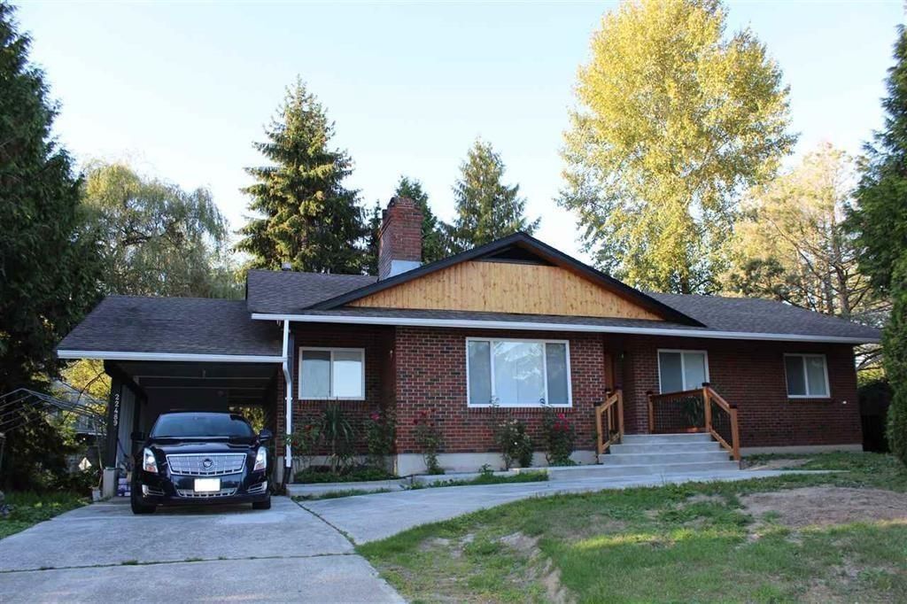 Main Photo: 22489 BRICKWOOD Close in Maple Ridge: East Central House for sale : MLS®# R2849069