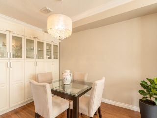 Photo 5: 27 5240 OAKMOUNT Crescent in Burnaby: Oaklands Townhouse for sale in "SANTA CLARA" (Burnaby South)  : MLS®# R2542341