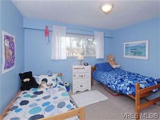 Photo 13: 842 Coles Street in VICTORIA: Es Gorge Vale Residential for sale (Esquimalt)  : MLS®# 306892