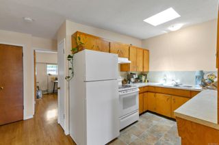 Photo 4: 152 Munson Rd in Campbell River: CR Campbell River Central Half Duplex for sale : MLS®# 910051