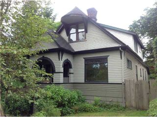 Photo 1: 112 GRANVILLE ST in New Westminster: Queens Park House/Single Family for sale : MLS®# V983422