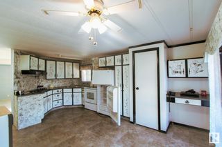 Photo 2: 5501 54 Street: St. Paul Town Manufactured Home for sale : MLS®# E4316384