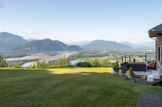 Photo 19: 8492 HUCKLEBERRY PLACE in Chilliwack: Chilliwack Mountain House for sale : MLS®# R2476949