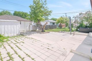 Photo 16: 1157 Inkster Boulevard in Winnipeg: Garden City Residential for sale (4G)  : MLS®# 202114219