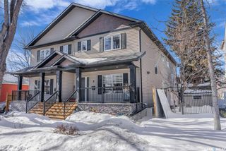 Photo 3: 2 923 5th Avenue North in Saskatoon: City Park Residential for sale : MLS®# SK967259