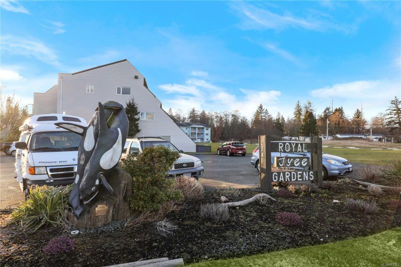 FEATURED LISTING: 106 - 2740 Island Hwy South Campbell River