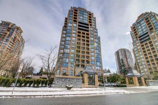 Photo 1: 2104 7368 SANDBORNE AVENUE in Burnaby: South Slope Condo for sale (Burnaby South)  : MLS®# R2144966
