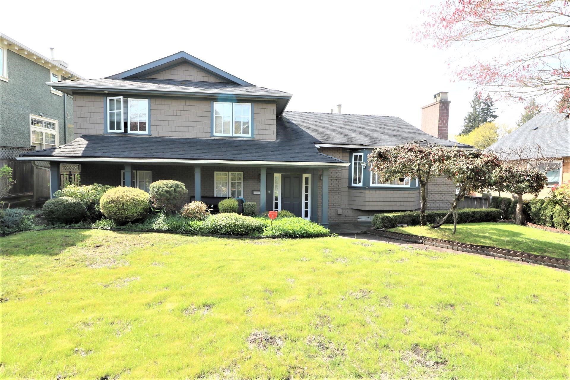 Main Photo: 2606 W 35 TH Avenue in Vancouver: MacKenzie Heights House for sale (Vancouver West)  : MLS®# R2680197