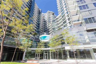 Photo 1: 553 38 Smithe St in Vancouver: Downtown VW Condo for sale (Vancouver West)  : MLS®# R2508747